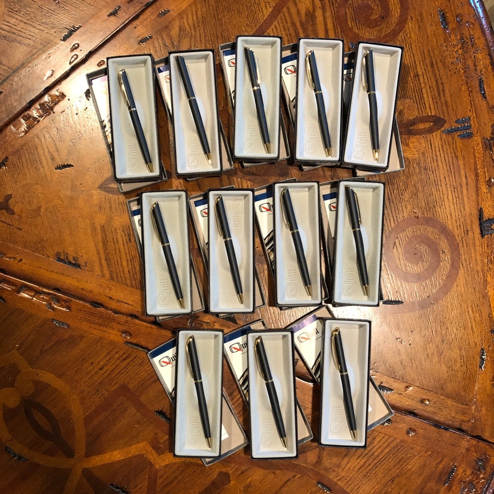 12 Quill Ballpoint Pens NIB